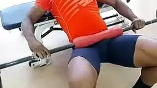 حفاضات سمور الثدي ضخمة