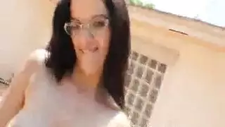 خيال الخيانة الزوجية: لص يمارس الجنس مع الزوجة بقوة أمام زوجها