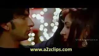 الفاتنة الهندية أنوشكا شارما في قبلات وجماع صريح