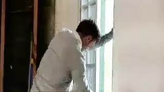 إباحية سفاح القربى: حصان جامح يأخذ مراهقة في فعل خشن
