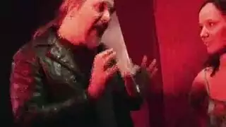 قضيب حصان محرم يملؤها