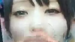 جسد ليزا جونسون الخنثوي المراهق يُستغل في انفجار جماعي عنيف