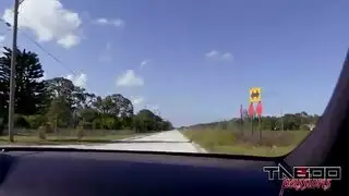 تمص قضيب رجل عشوائي، الآن أبي يأخذ فتحاتها