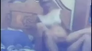 جنس مع مصرية ذات أثداء كبيرة