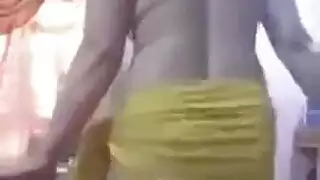 تعري إباحي جامح في شقة جنس