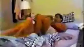 إباحية عربية صريحة: كس مبلل يتدفق يمتلئ بالقشدة