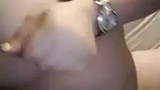 في سن المراهقة طبطب القوطي