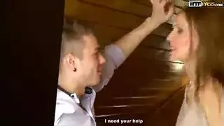 جنون المص وركوب الزب: إباحية منزلية ساخنة مع مراهقين جامحين