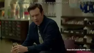 جيل كاسيدي في مشهد قاسي: تُلعق من كسها إلى ثدييها من فحل