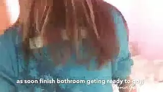 شقراء بالملابس الرسمية تتوسل لشرج خشن