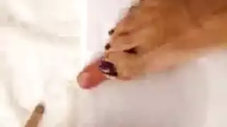 عبادة أقدام إباحية على نجمات مدللات