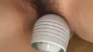 تلميذة الآسيوية الجميلة يضع بوسها الآسيوي للعمل