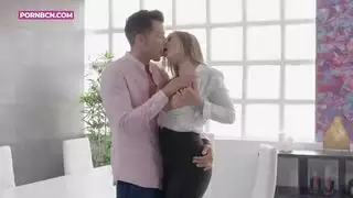 حركة تابو ساخنة: تمثيل أدوار عائلي صريح