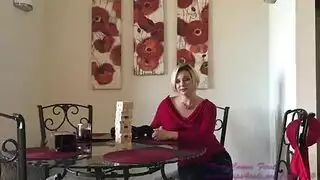 ينيك مرة ابوه بعد العودة من السوق