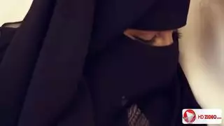 ينيكني بقوة وعنيف
