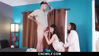 تواصل عائلي إباحي: ابن الزوج يضاجع زوجة أبيه ذات الاستخدام الحر