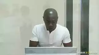 بنت مثلية مع صديقاتها