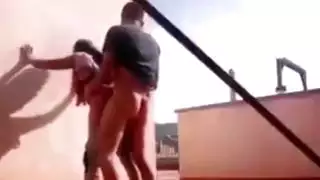 محجبة إباحية: جماع شرجي عميق واختراق فرج مع رجلها