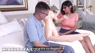 من عذراء إلى عاهرة: طقس ميا خليفة للمثليات