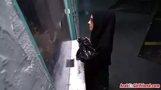 يائسةالعربيةامرأةالملاعينمقابلالمال