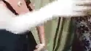 الرقص الشرقي يؤدي إلى قذف عميق داخل المهبل