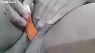 فرج عربي ساخن يحصل على جماع ميكانيكي لنشوة تصاحبها صراخ