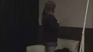 محاكاة ساخرة إكس إكس إكس: فتاة بريئة تتحول إلى فرس جنس