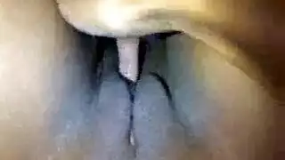 شهوانية ويائسة، إليزا تُدك إلى نشوات مذهلة للعقل