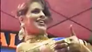 المفضلة للعامة: وجوه جميلة مغطاة بالمني