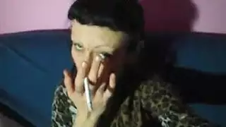 فض بكورة عذراء بقضيب كبير