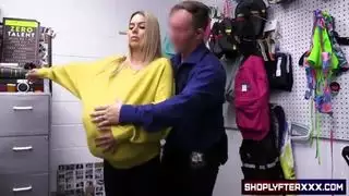 نيك بنت من حارس امن