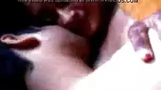 كرتون إكس إكس إكس: مشهد متحرك لعبادة الثدي والتركيز الفموي