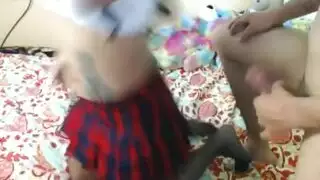 عاهرة نابولي في شرج صارخ مقابل أجر ساعي