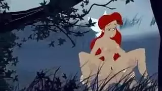 شخصيات الرسوم اليابانية الجامحة تمارس جنسًا متطرفًا