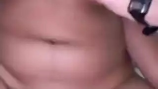 ثنائي عربي إكس إكس إكس: فحل ينيك زوجته وأختها الصغيرة بقسوة