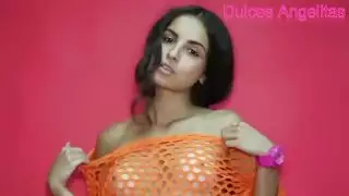 امرأة مثيرة ، كاترينا نوفا هي الحصول على بوسها حلق مارس الجنس من الصعب أثناء الحصول على بوسها الرطب اصابع الاتهام