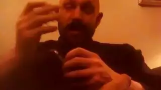 شقراء تنفث دخانًا وتحصل على عمل أنابيب عميق