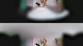 انغماس كلي: ضرب فرج متحمس في في آر