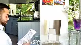 اختراق أسود كبير لفرج آسيوي مشعر