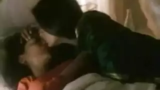مؤخرة فقاعية مثالية تتحرك وتتوسل لركوب قاسي