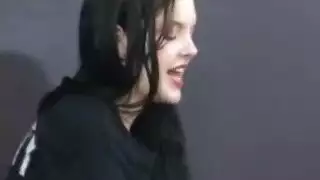 احتفال سحاقي: امرأتان جميلتان في فعل صريح