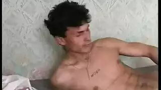 عاملة جنس مغربية تأخذ زب في فيلم هاردكور