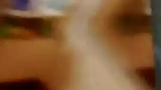 فيلم إباحي لمص عميق مزدوج في شبكة صيد