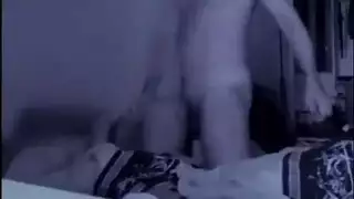 فيديو منزلي بالقذف داخلياً: تصوير فم وزوجة زوجتي في جلسة واحدة