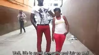 رجل عملاة ينيك كس بنت صغيرة